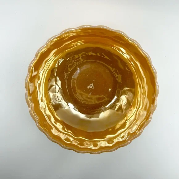 🔥👑⚓️🍑🧡🤍Fire King Anchor Hocking - Vintage Peach Lustre Large Bubble Bowl. - Picture 6 of 16